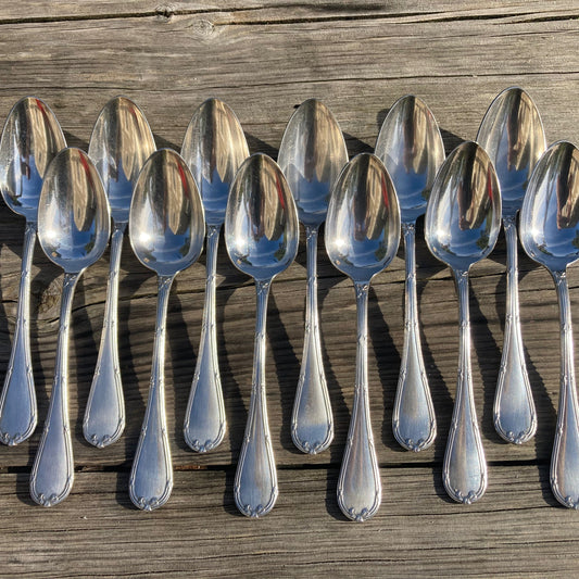 Couverts Christofle rubans croisés