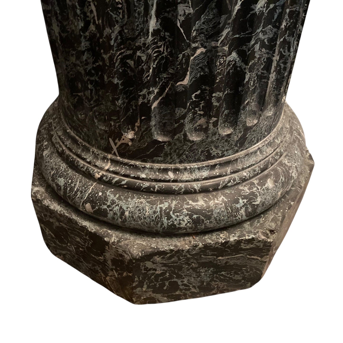 Pair of black and green scagliole columns, 19th century.