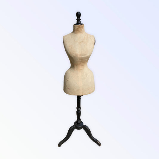 Mannequin taille de guêpe couture Napoléon III