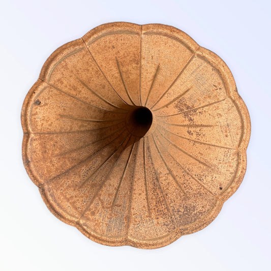 Ancien pavillon pour phonographe gramophone