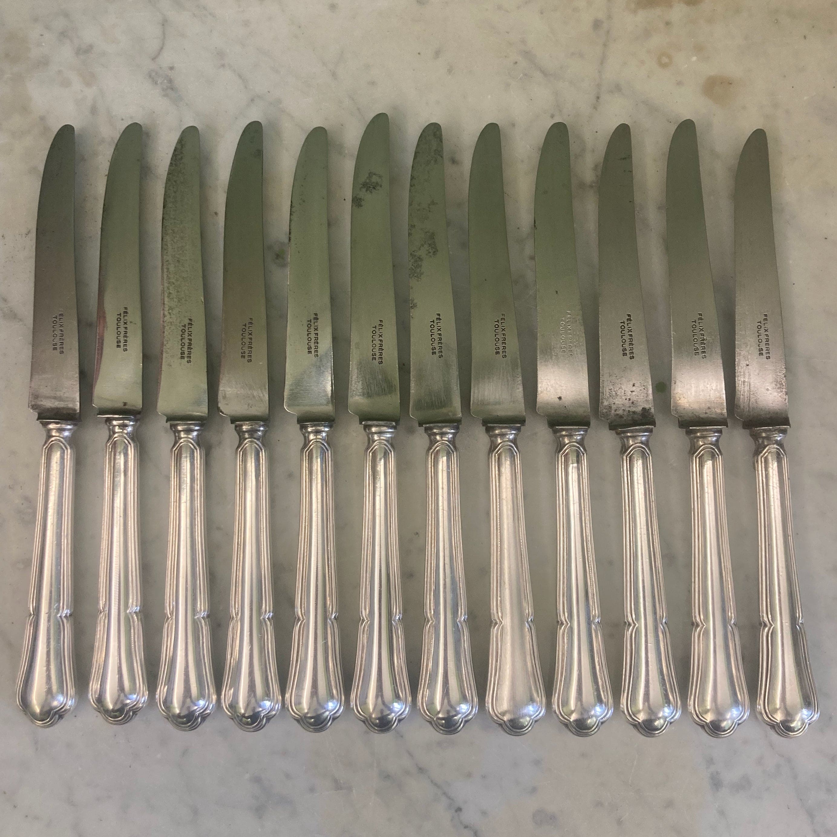 12 couteaux entremets desserts fromages