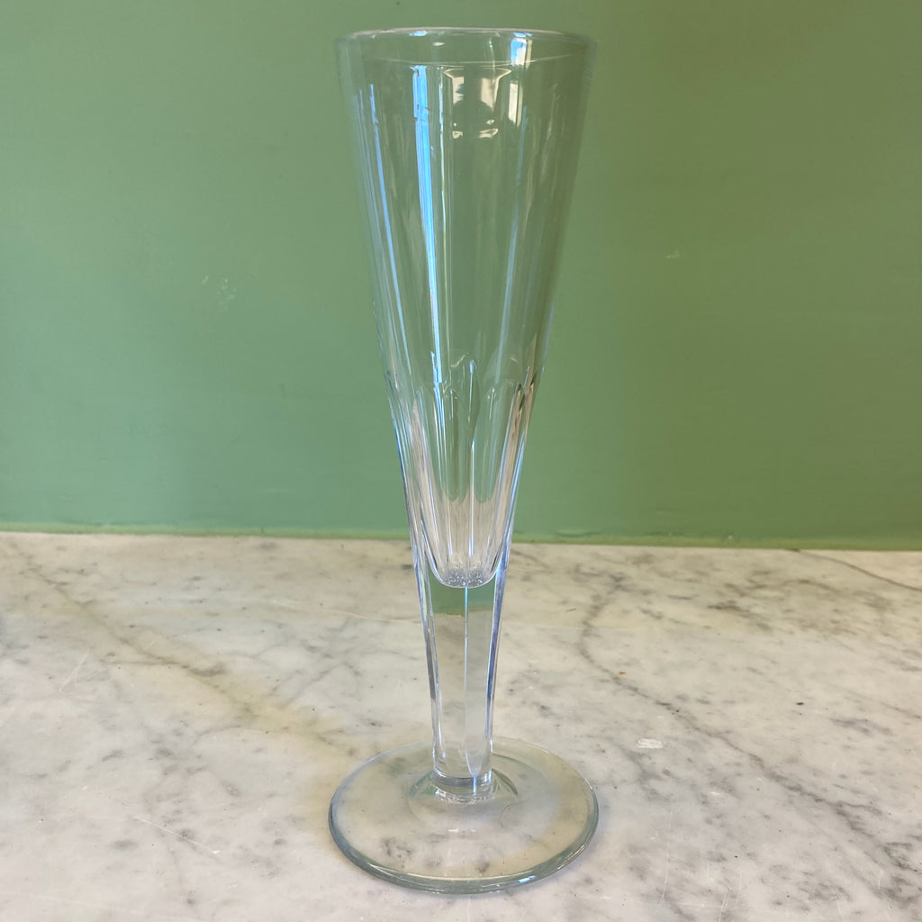 6 flûtes en cristal taillé de Baccarat fin 19ème.