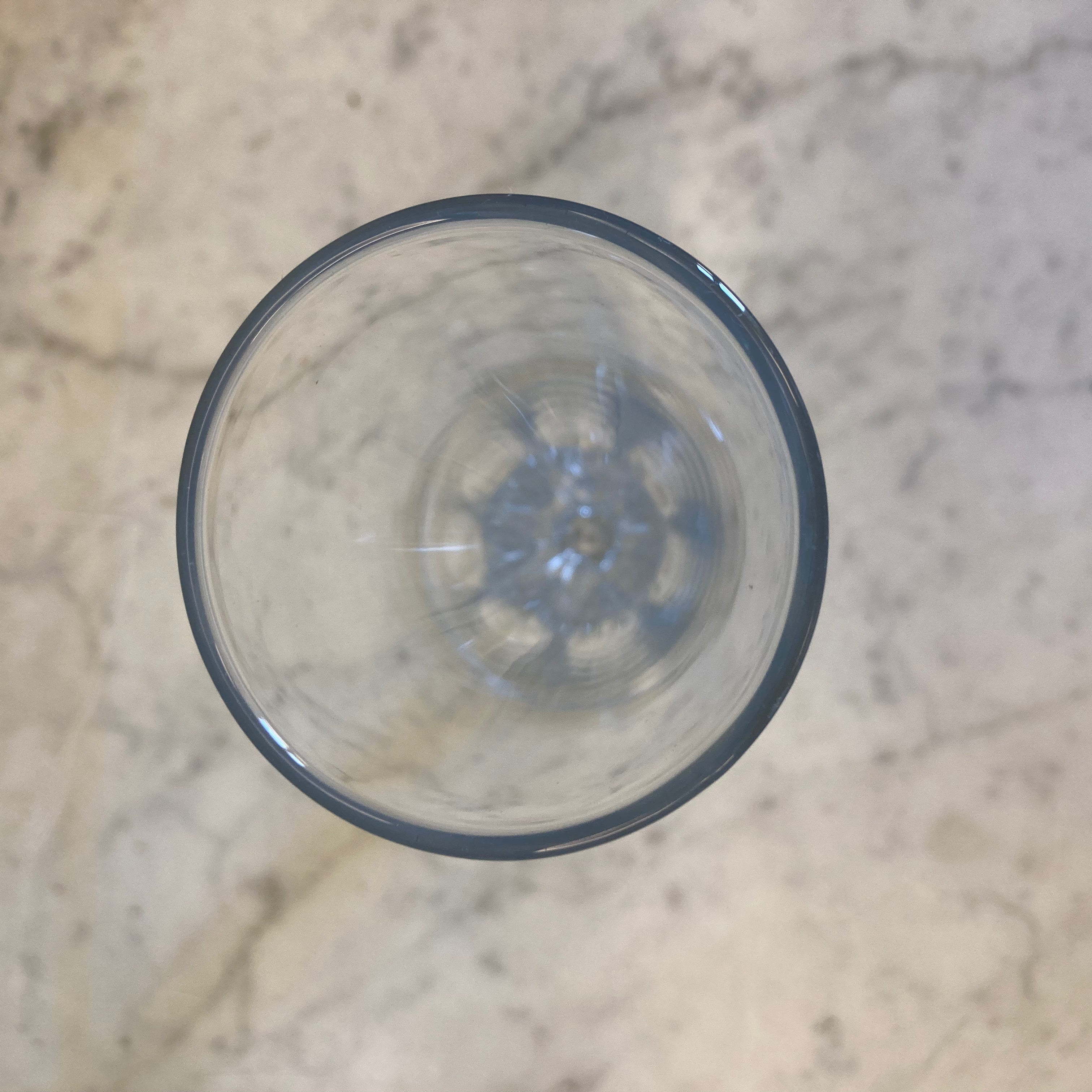 6 flûtes en cristal taillé de Baccarat fin 19ème.