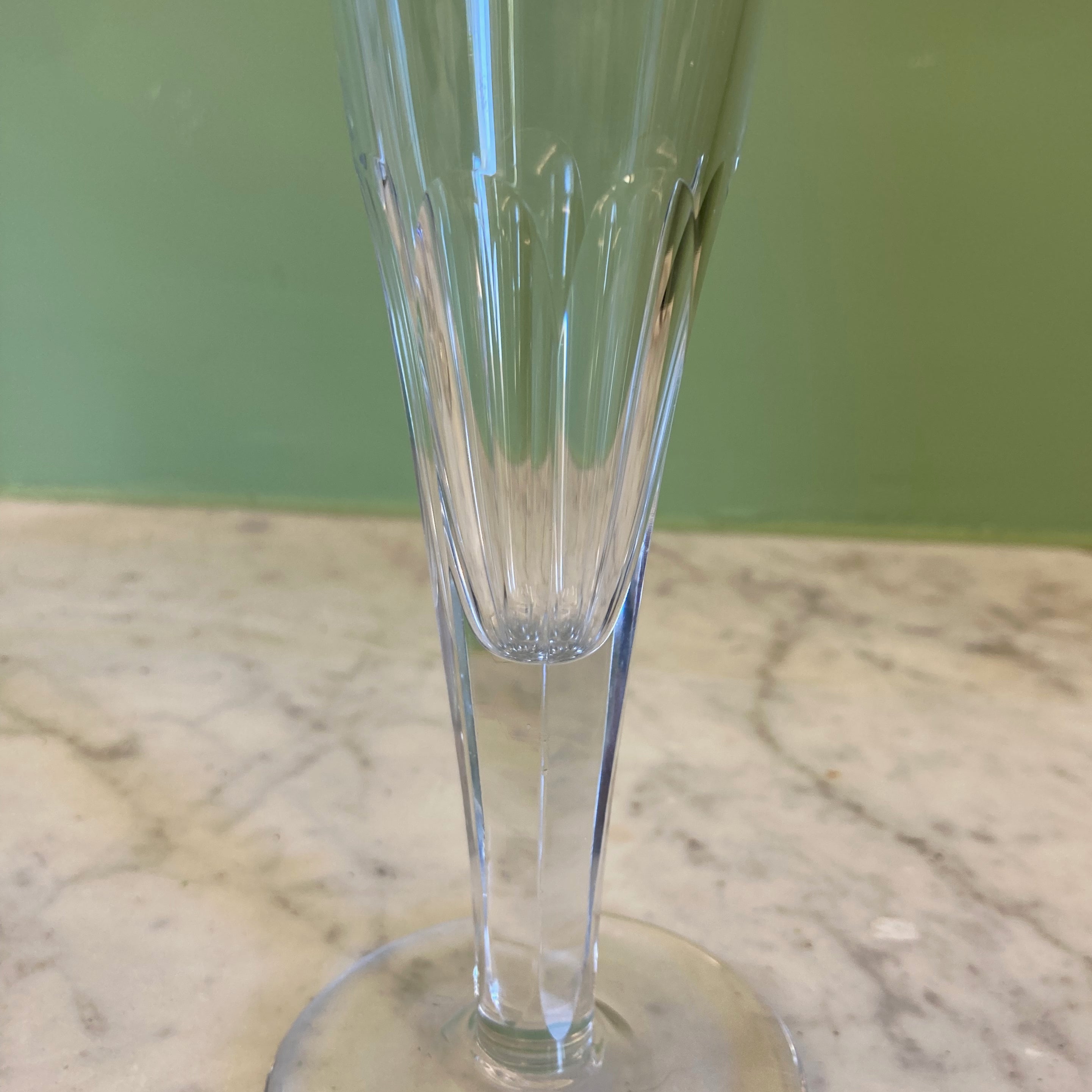 6 flûtes en cristal taillé de Baccarat fin 19ème.
