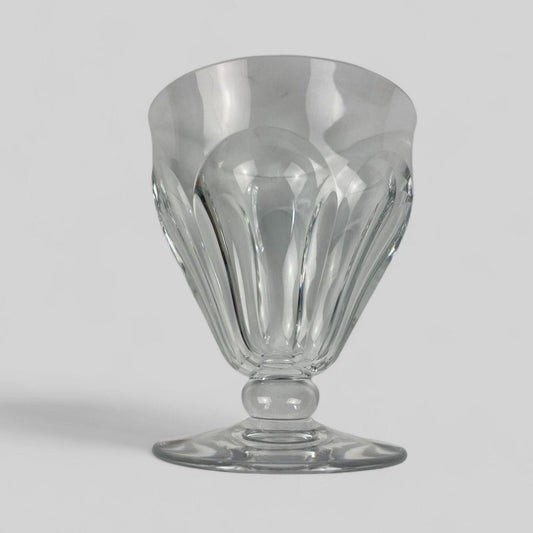 Ancien verre en vin en cristal de Baccarat modèle Talleyrand