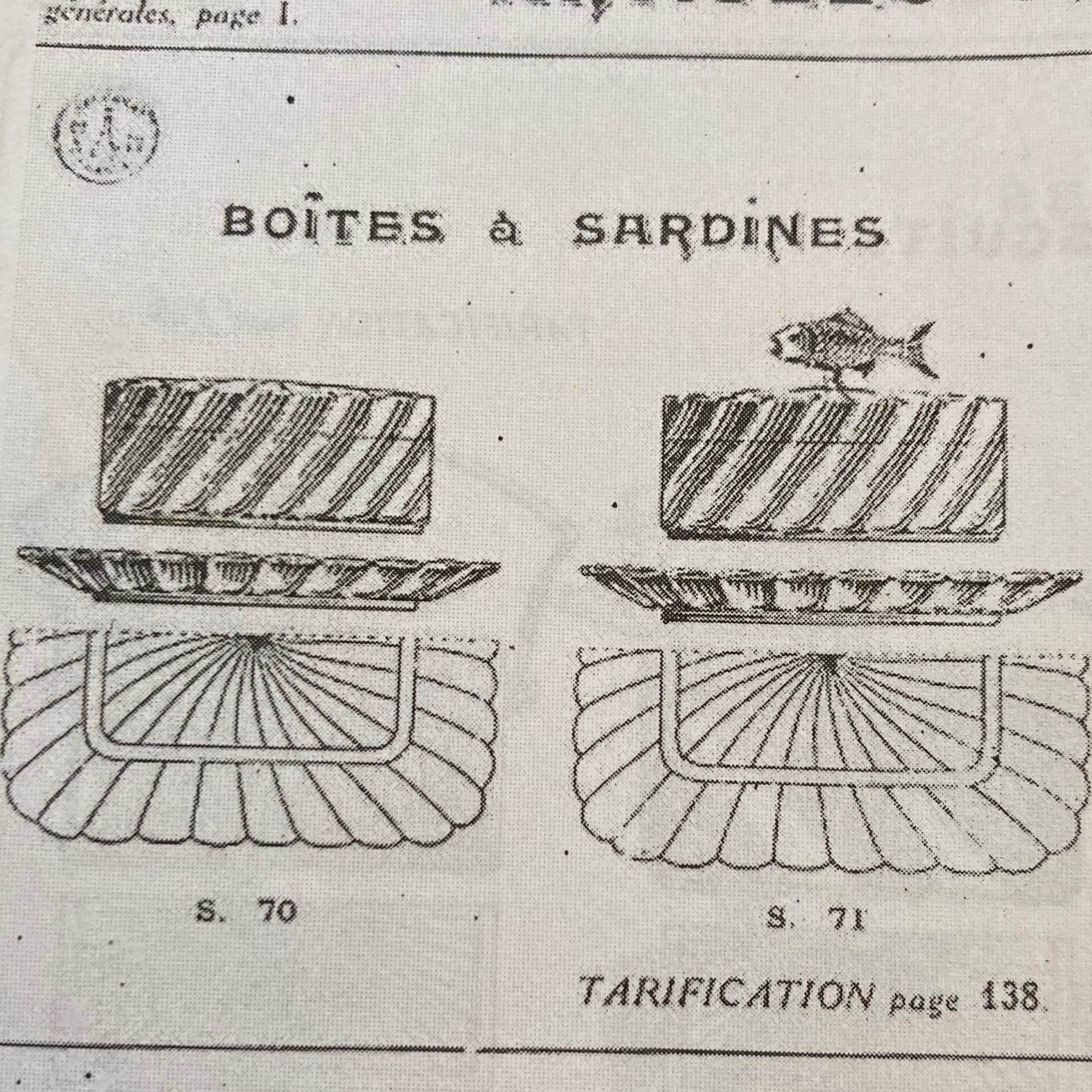 Baccarat boite à sardines en cristal moulé