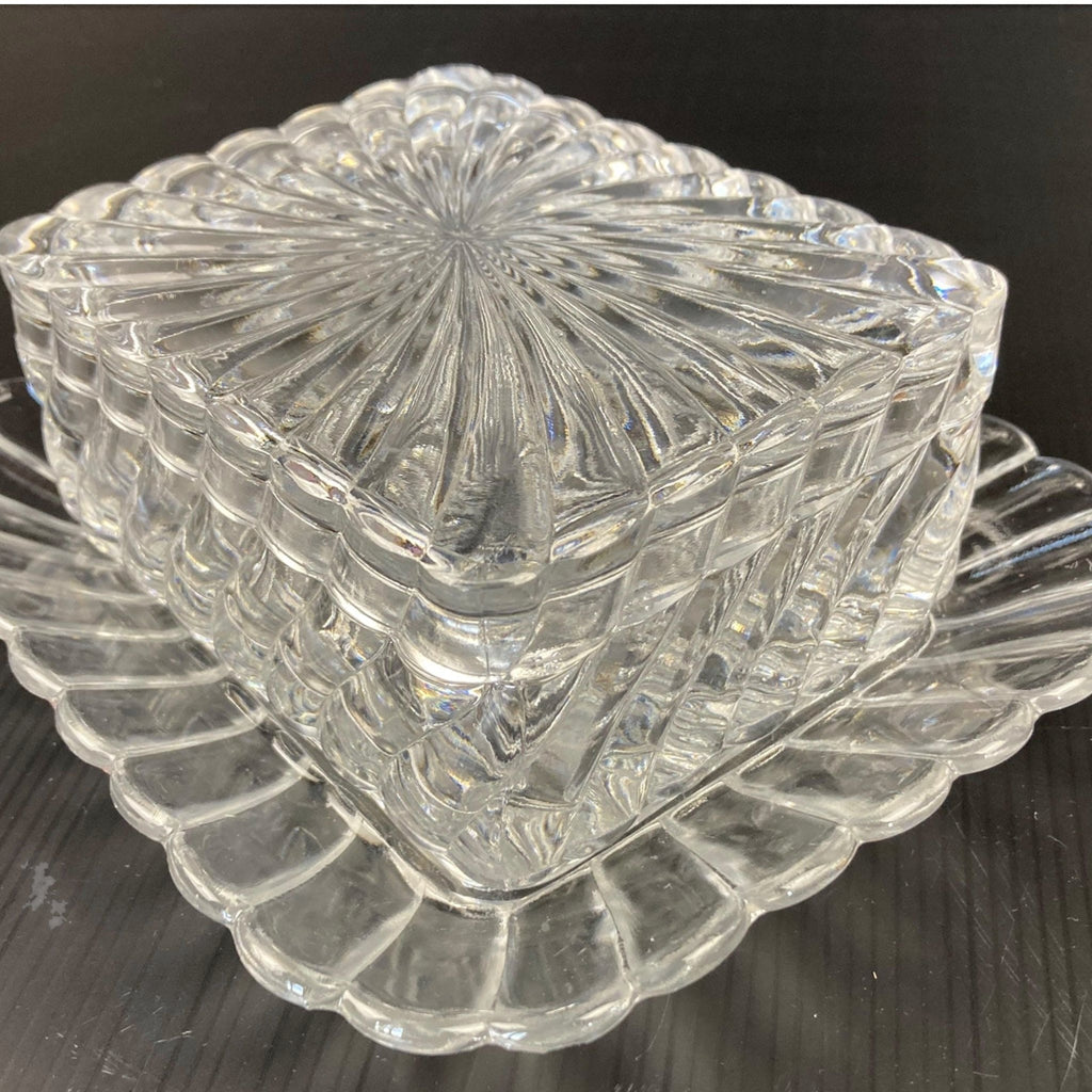 Baccarat boite à sardines en cristal moulé