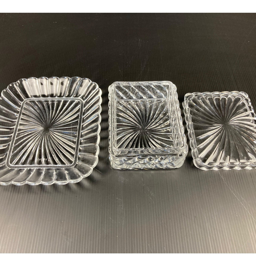 Baccarat boite à sardines en cristal moulé