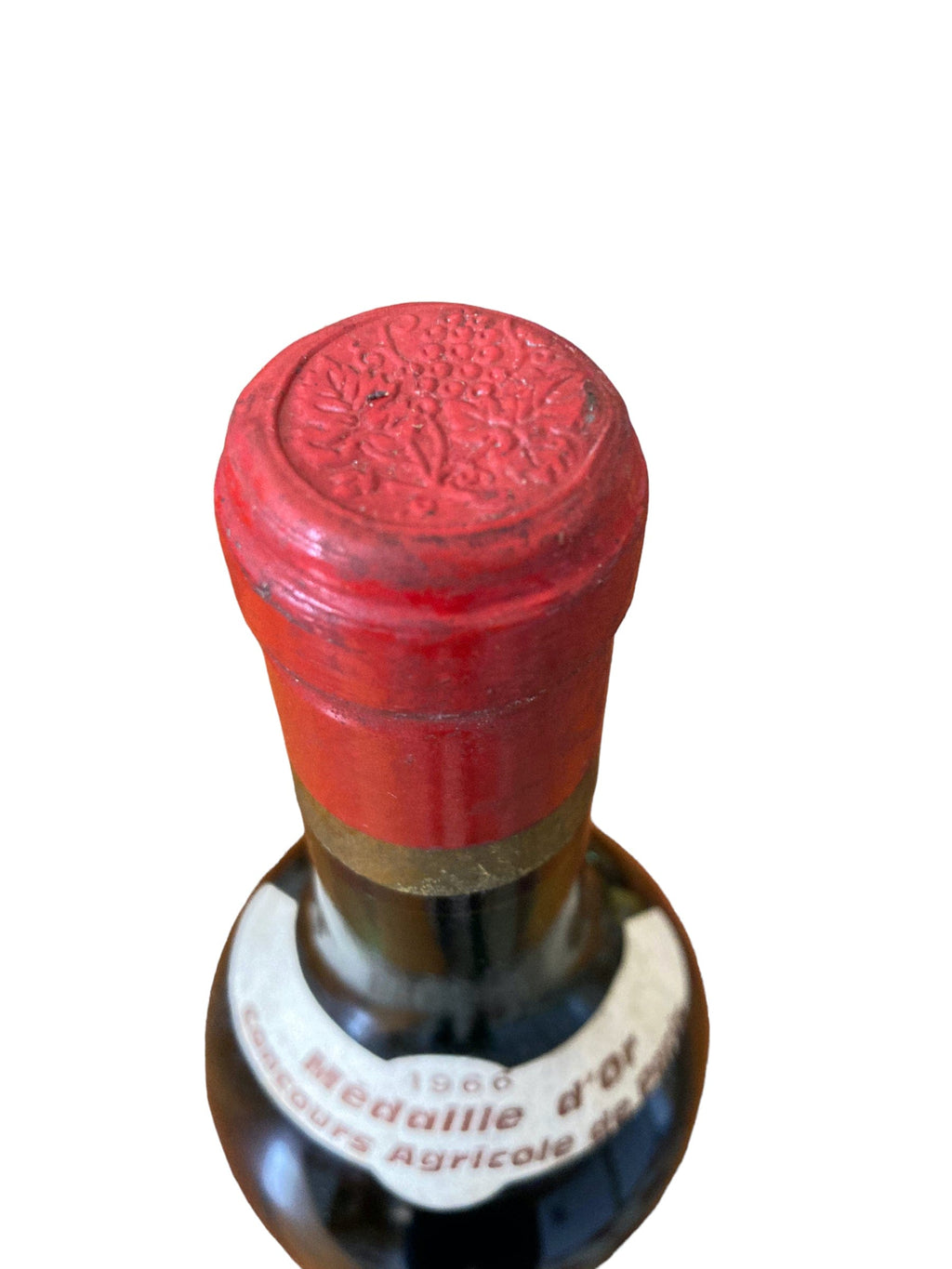 Vin ancien Saint Estèphe Chateau de la tour de marbuzet 1966