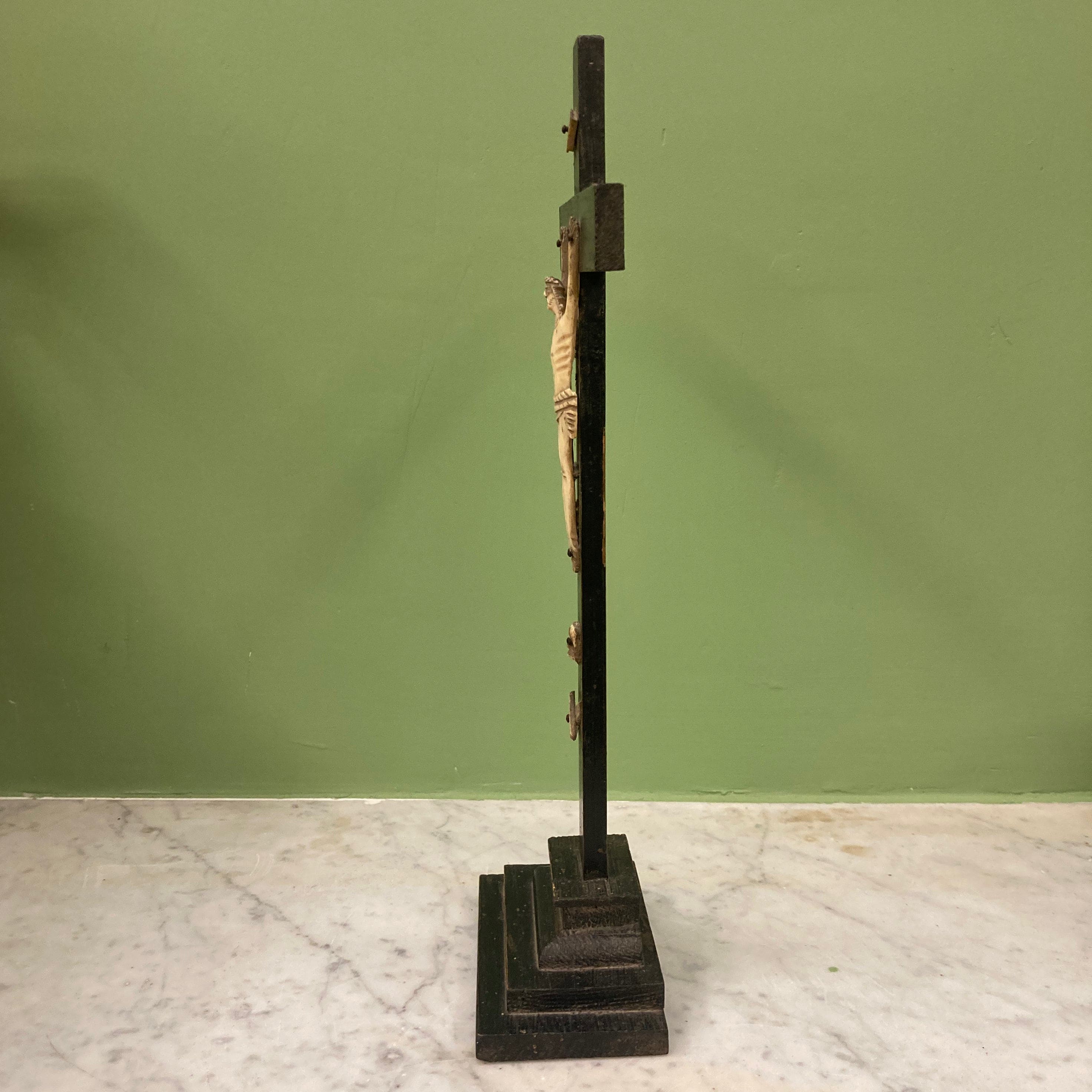 Ancien Christ d' autel en os Janséniste