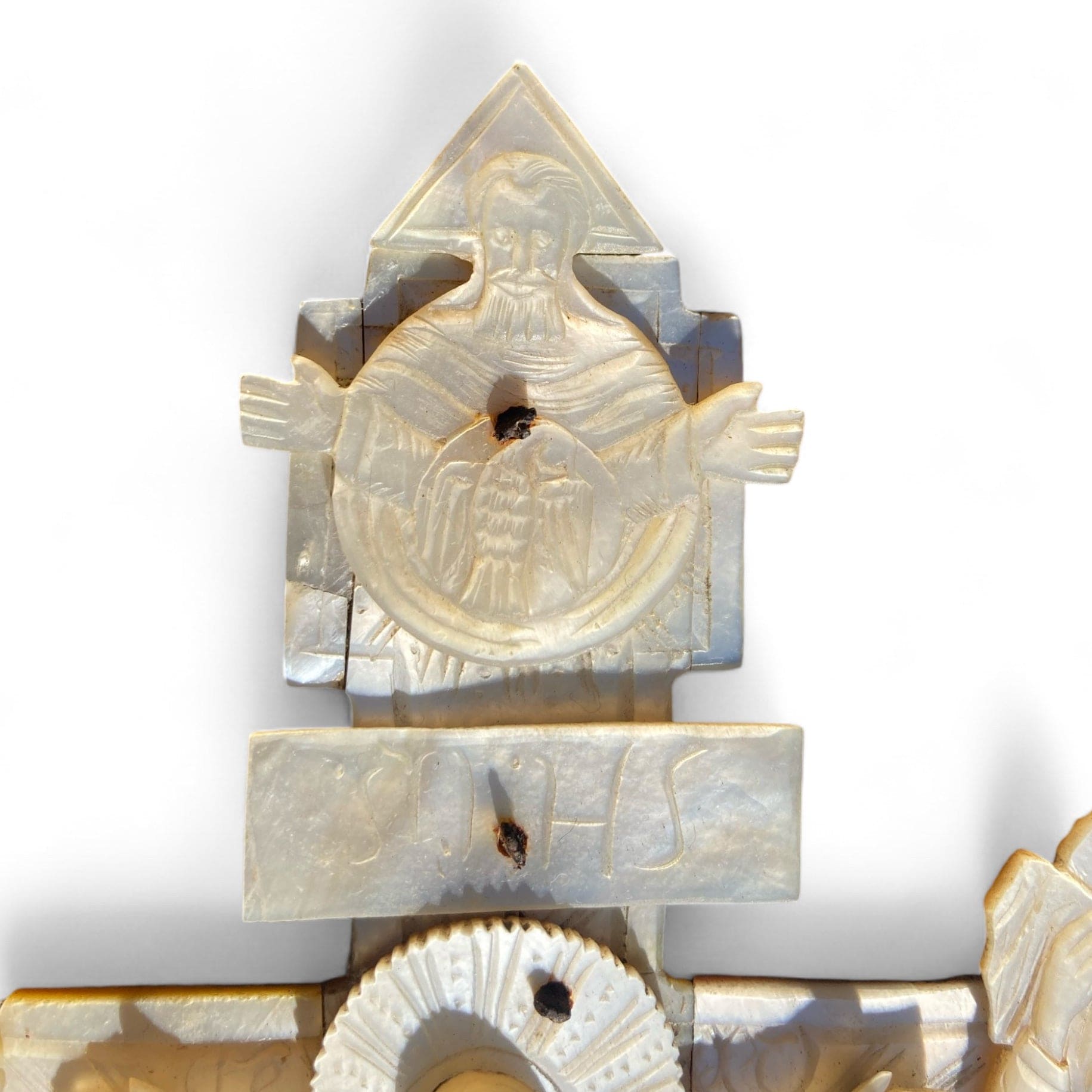 Croix de procession en nacre, travail Russe du 19e