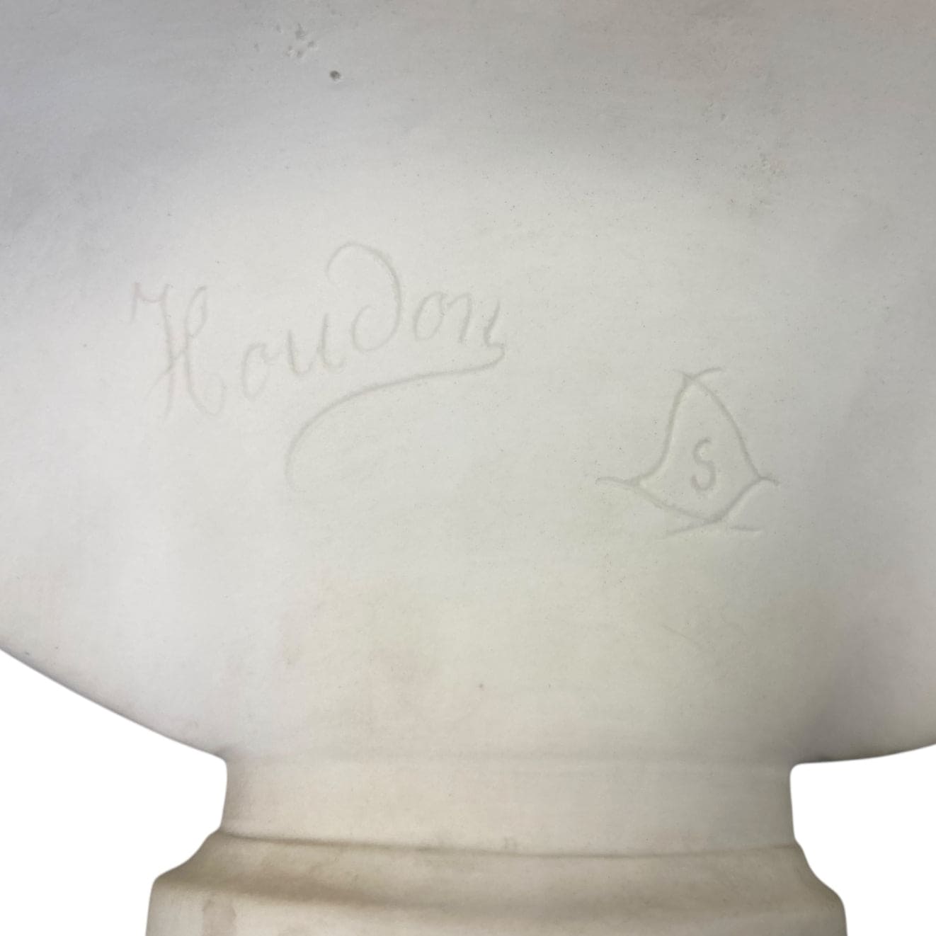 Sèvres Buste en biscuit signé Houdon