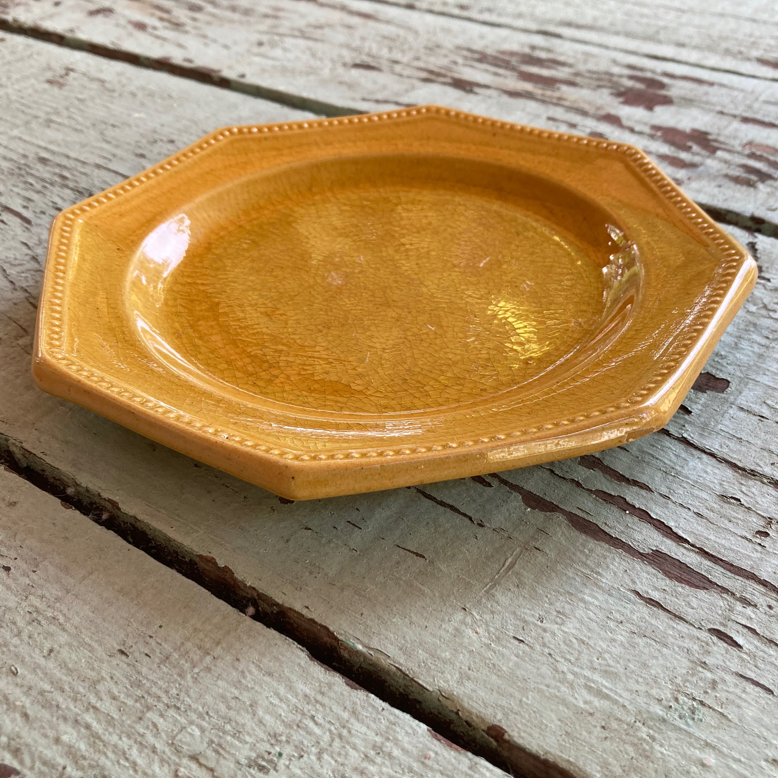 6 assiettes à dessert octogonales en céramique vernissée de la Maison PICHON à Uzès.