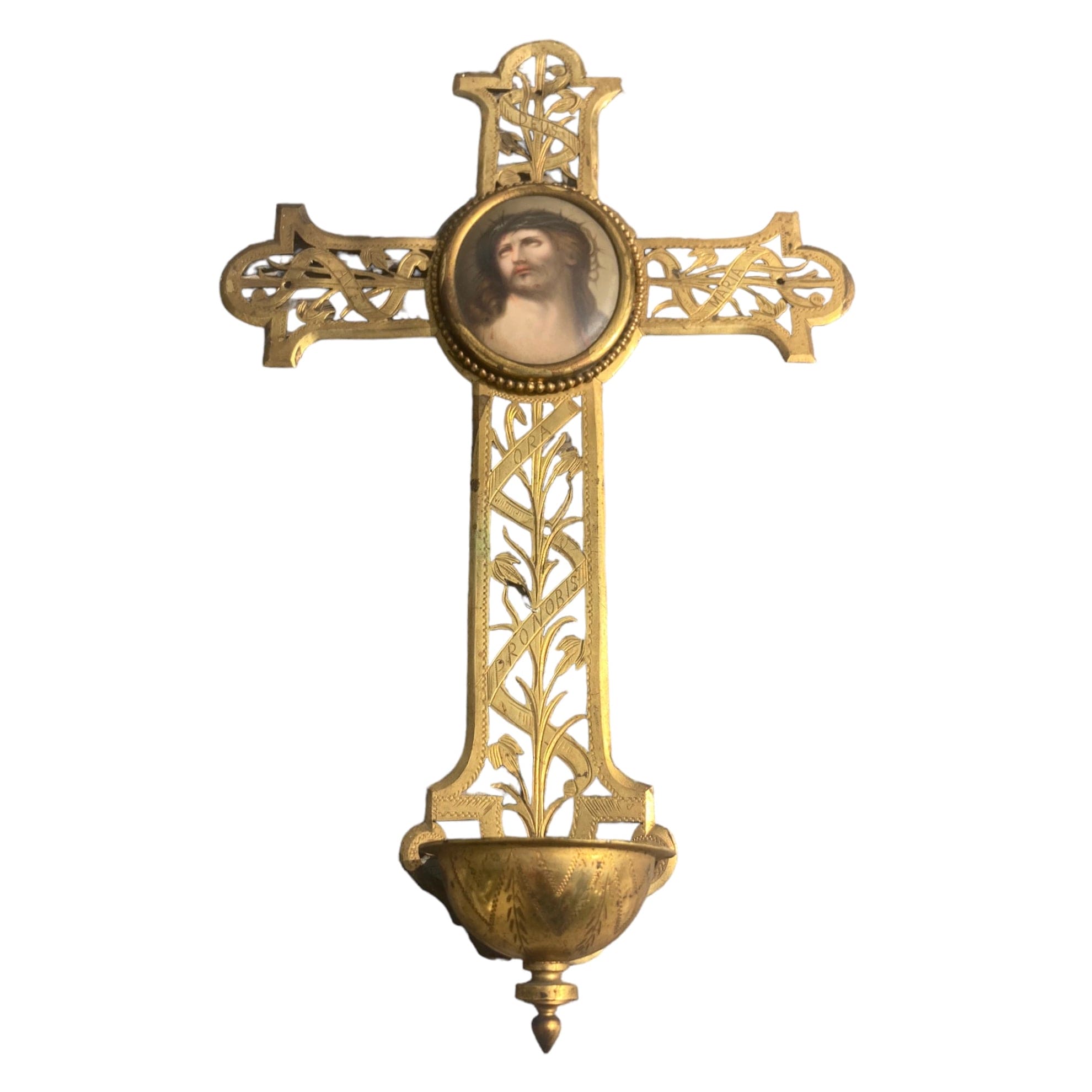 ancien bénitier Christ en médaillon