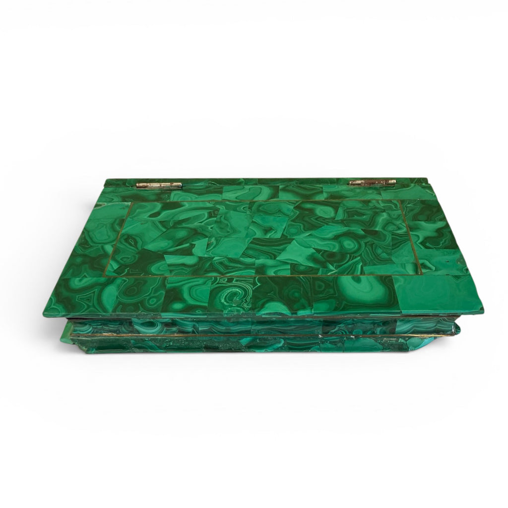 Boite à bijoux Russe en malachite fin 19ème en forme de livre.