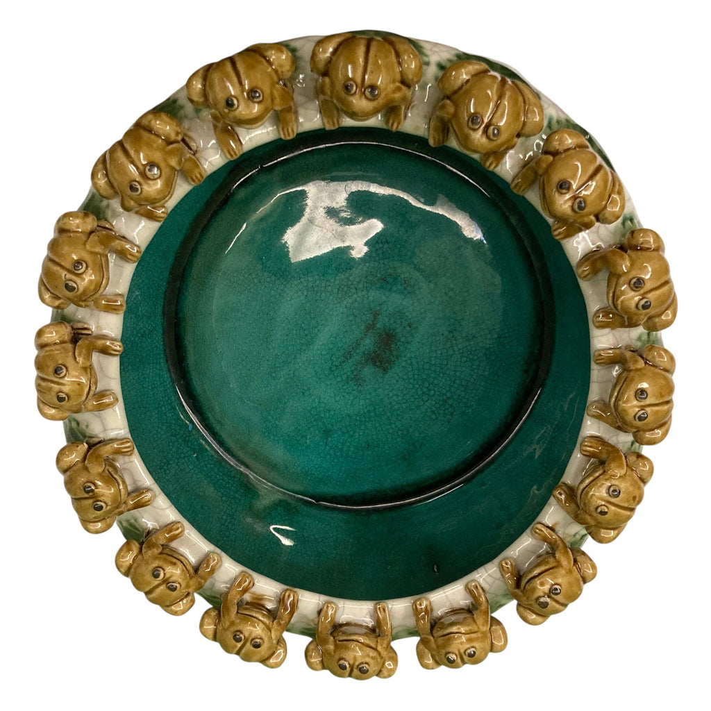 Cache pot vintage en céramique craquelée à décor de grenouilles.