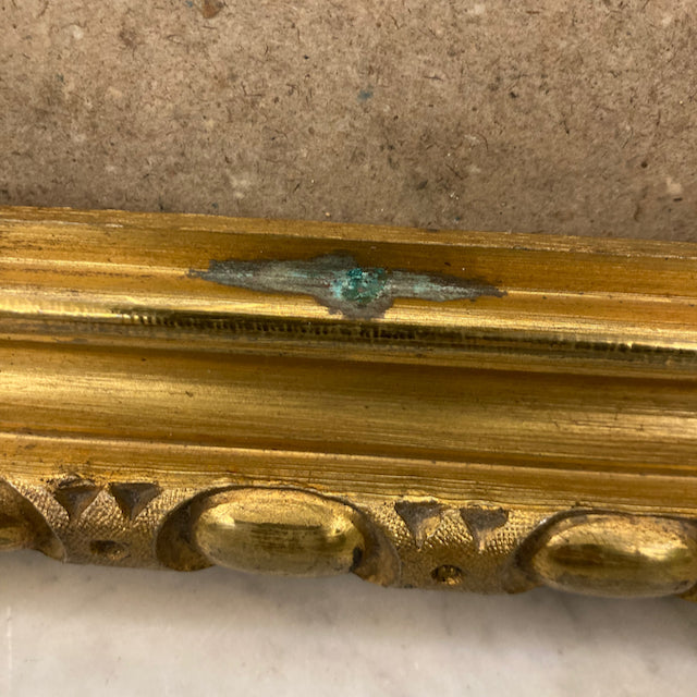 Encadrement en bronze massif du 19ème siècle.