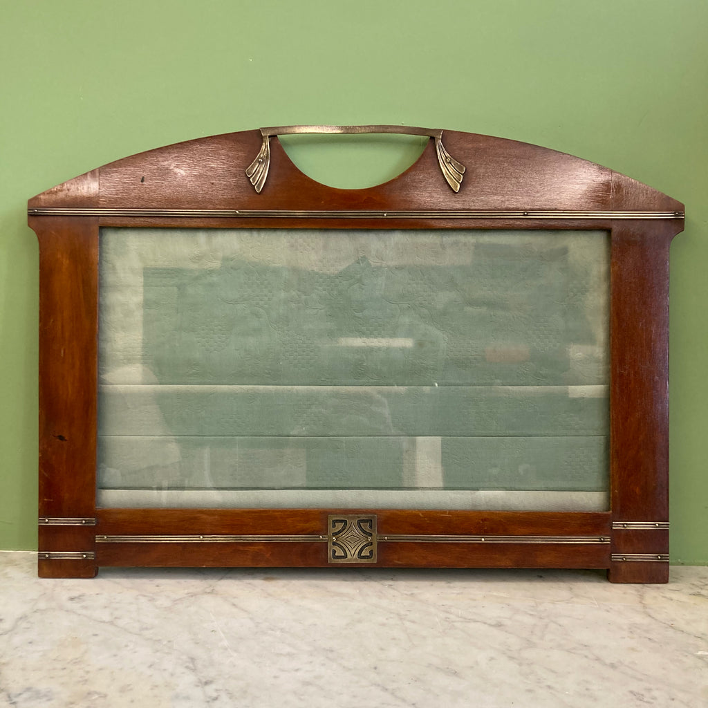 Grand cadre photos art nouveau en acajou et laiton