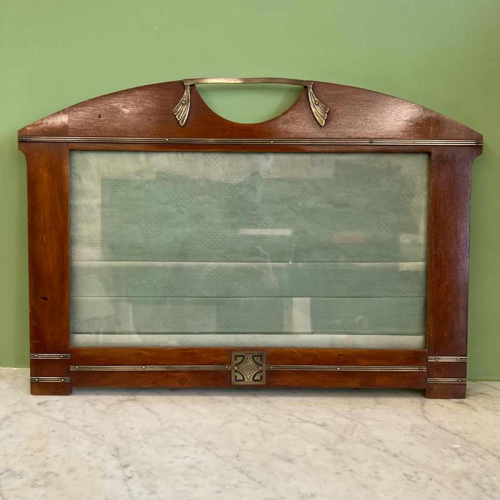 Grand cadre photos art nouveau en acajou et laiton