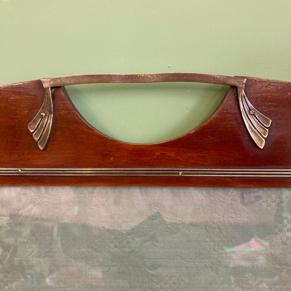 Grand cadre photos art nouveau en acajou et laiton