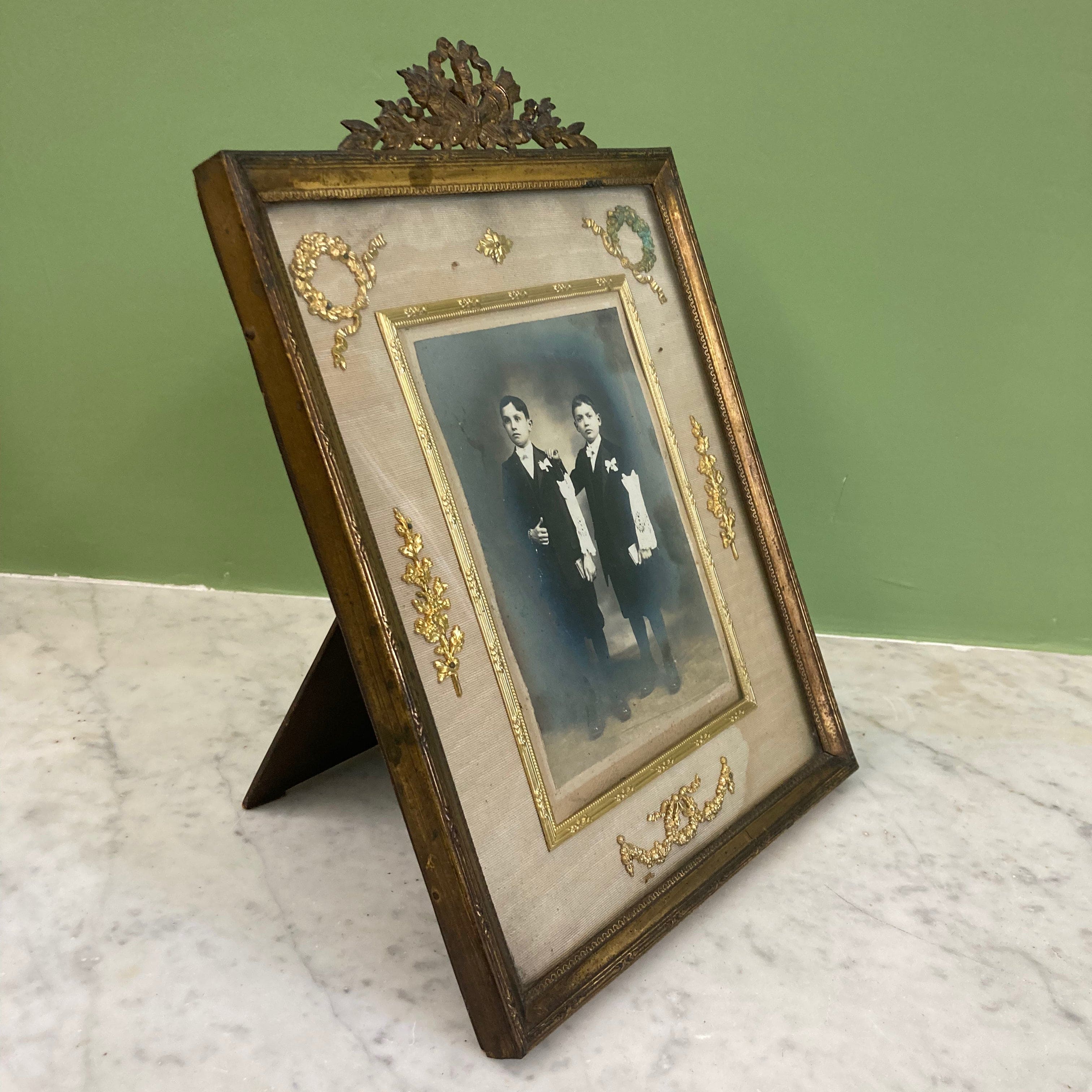 Cadre photo ancien en bronze doré