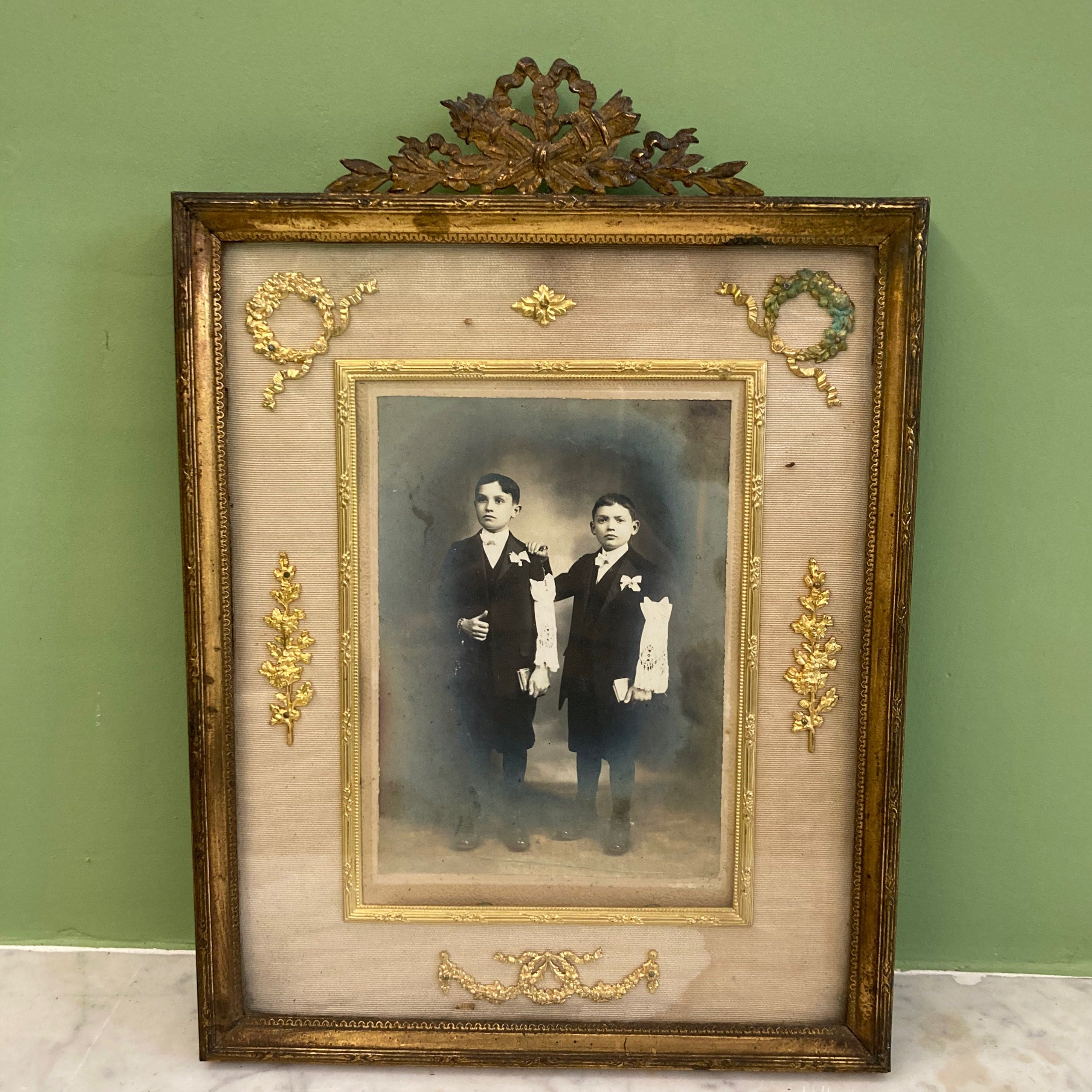 Cadre photo ancien en bronze doré