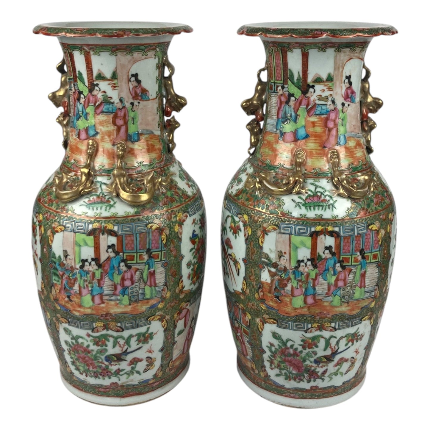 Paire de vases en porcelaine chinoise Canton