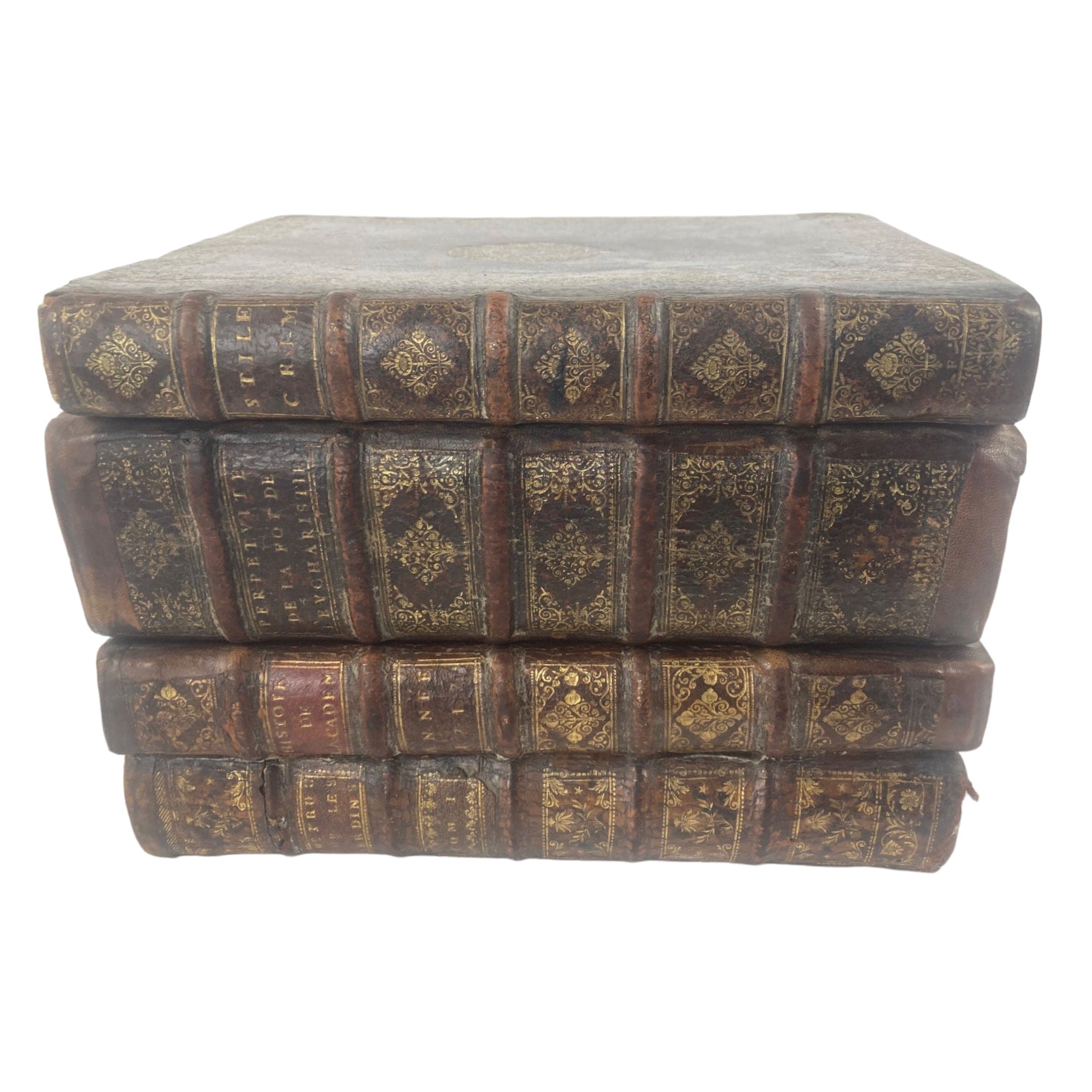 cave à liqueurs en forme de livres