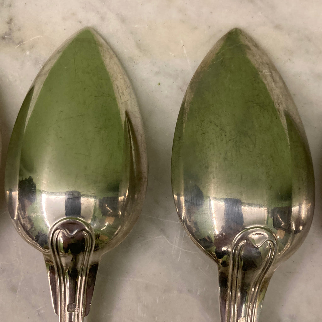 6 cuillères à soupe en métal argenté de la marque Christofle modèle Chinon