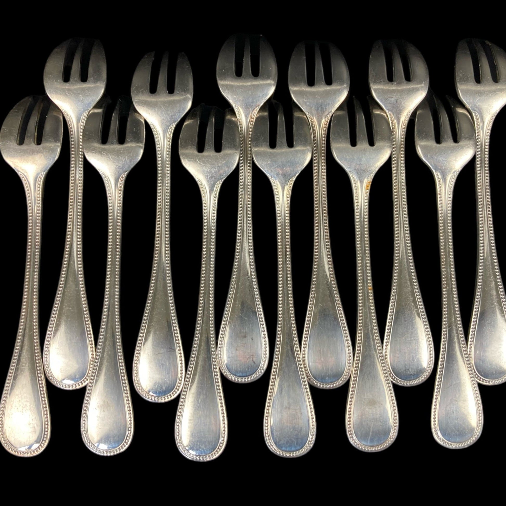 12 fourchettes à huitres christofle perles