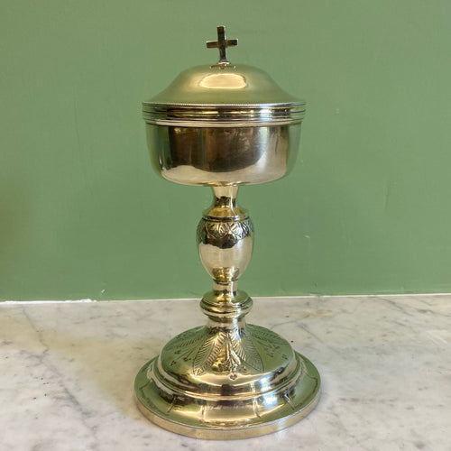 Ancien Ciboire époque Empire en argent massif et vermeil