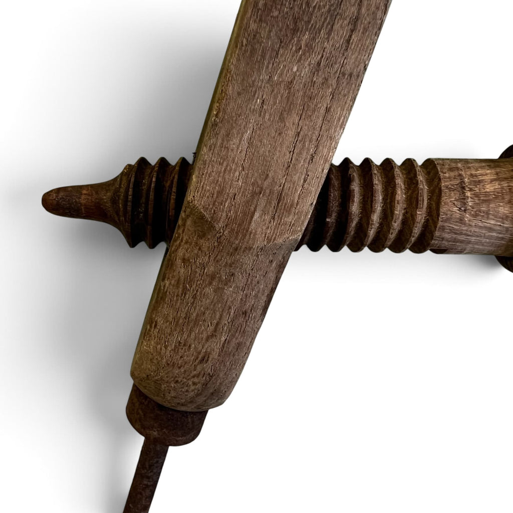 Ancien compas de tonnelier dit Bourguignon.