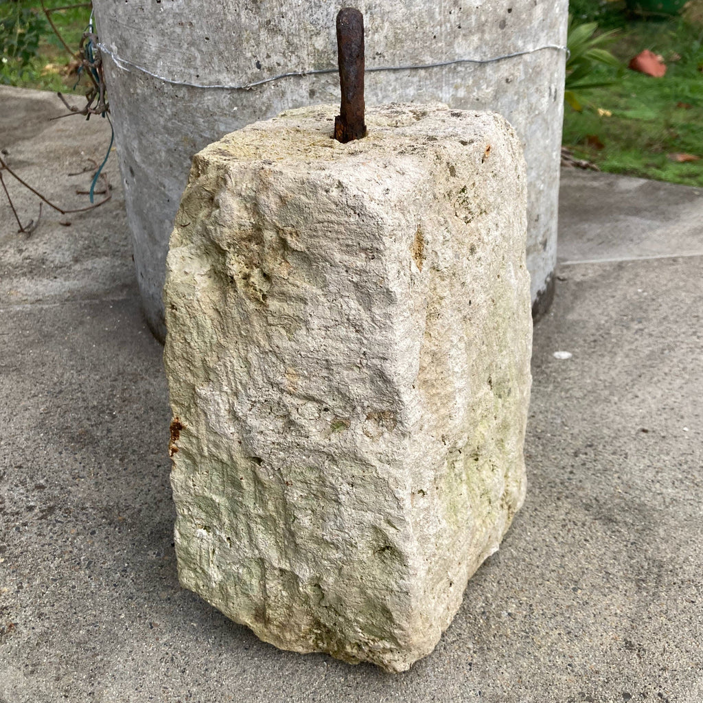 contrepoids en pierre pour tournebroche ancien