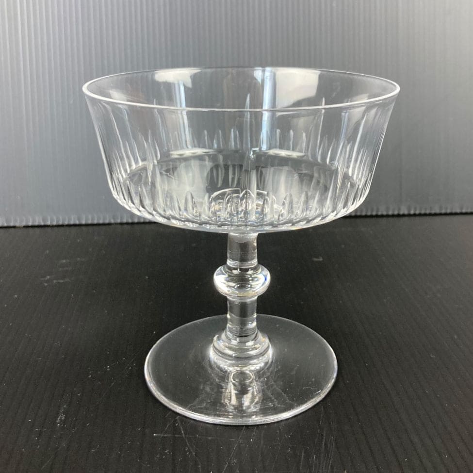 6 coupes à champagne en cristal de Baccarat