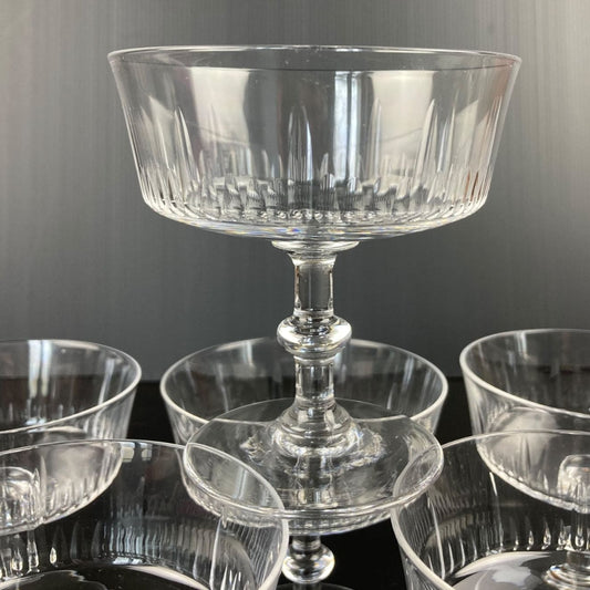 6 coupes à champagne en cristal de Baccarat
