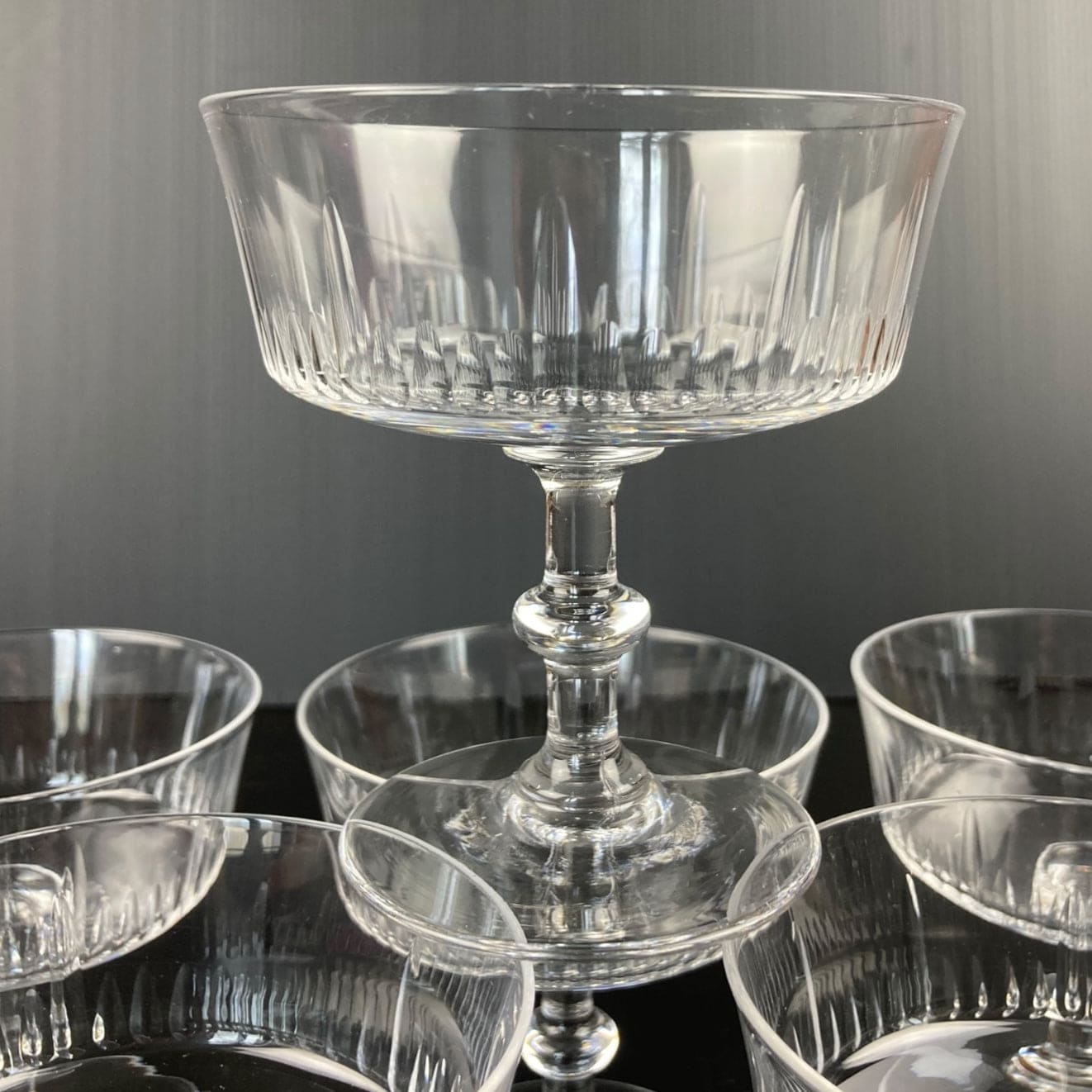 6 coupes à champagne en cristal de Baccarat