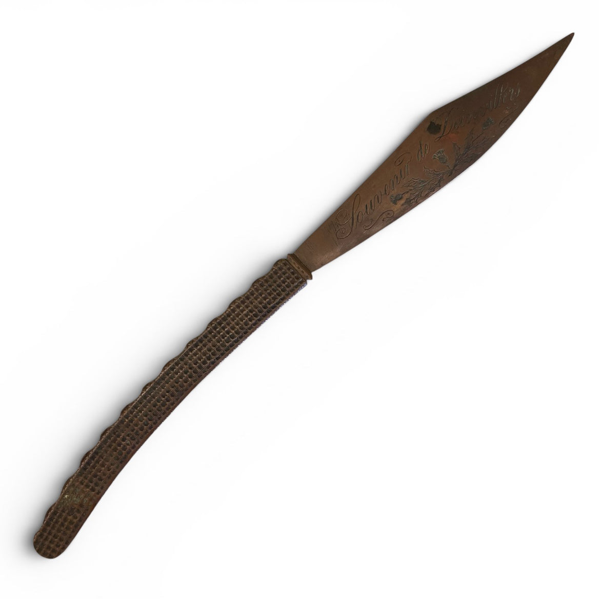 rare coupe papier de poilu. Souvenir de Deinvillers. Artisanat de tranchée. 1914-1918