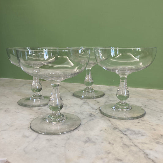 4 Coupes à champagne en cristal de  Baccarat vers 1900