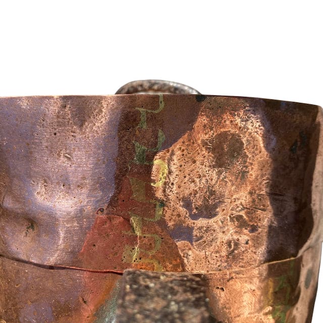 Cuivre ancien de patisserie avec couvercle et une anse.