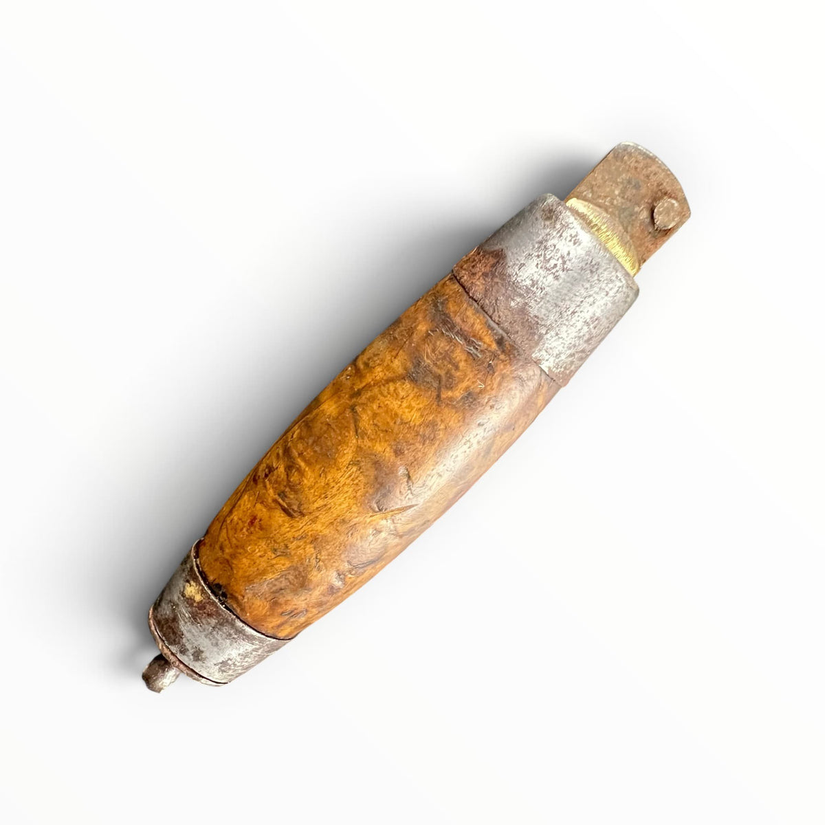 Ancien couteau morutier tonneau Joh. Engström Eskilstuna en bois et acier à mécanisme coulissant, Suède, fin XIXe siècle.