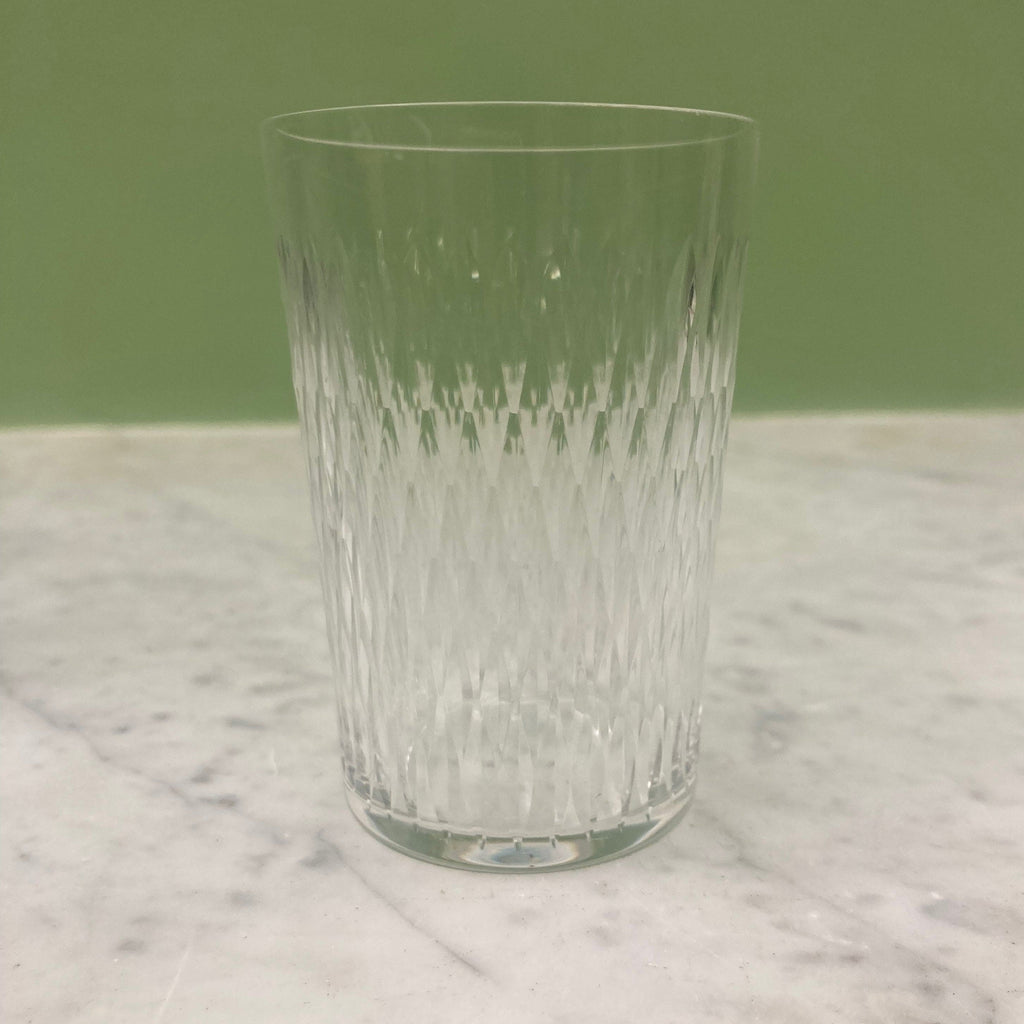 7 gobelets en cristal de Baccarat modle Magenta ou Paris