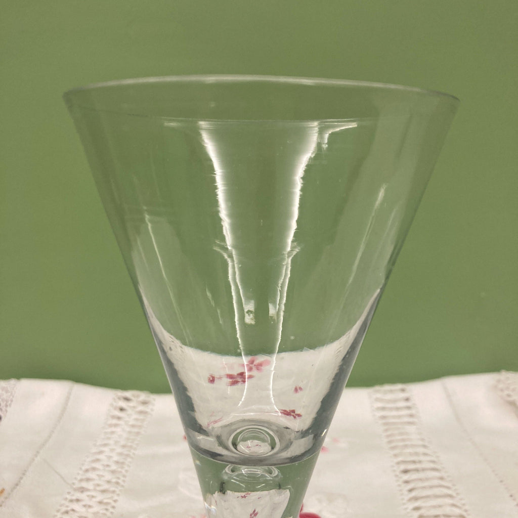 Grand verre soufflé 18eme