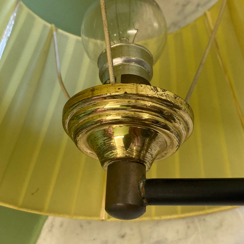 Lampe à poser en métal noir et jaune avec axe en rotule vers 1950