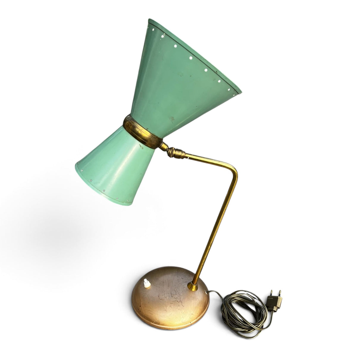 Lampe de bureau Diabolo vintage des années 1950 en laiton et métal laqué vert céladon à double éclairage.