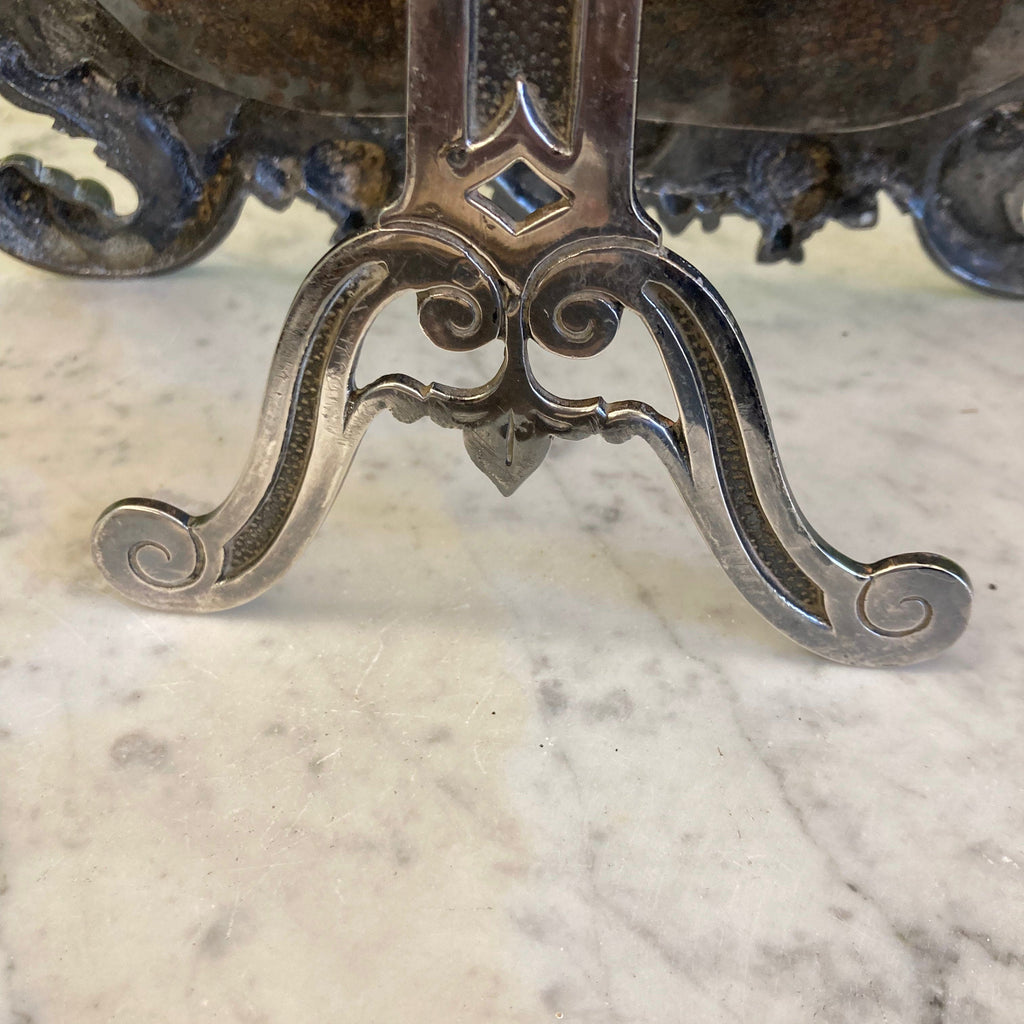 Ancien miroir fin 19e. de style rocaille en bronze argenté