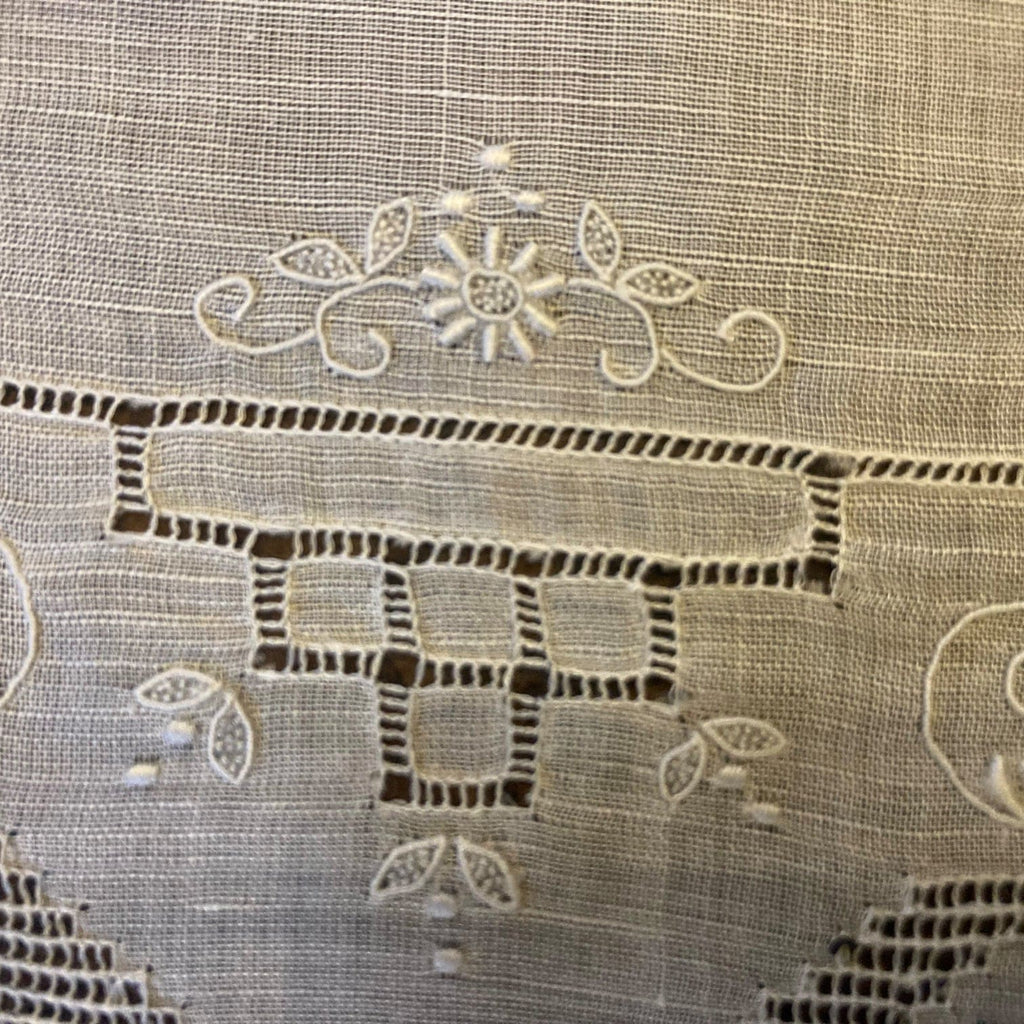 mouchoir ancien broderie 