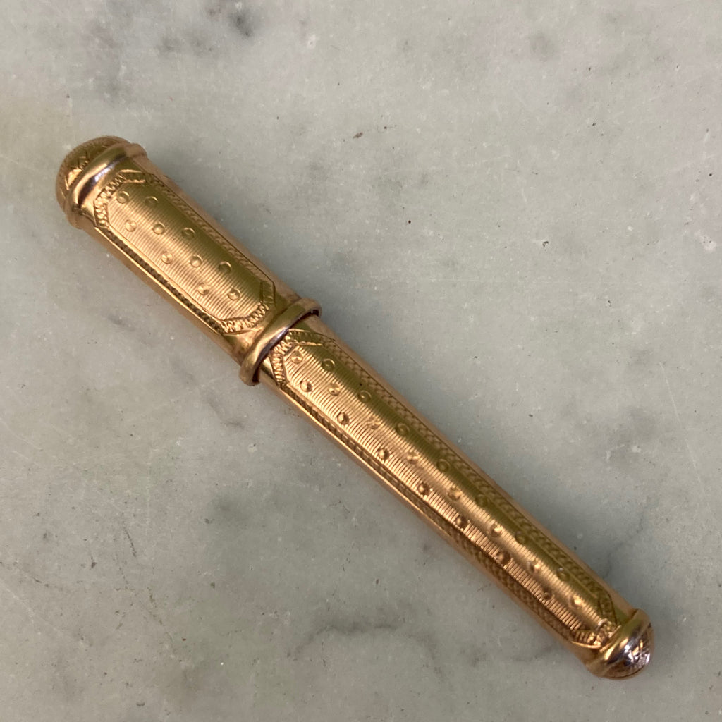 Ancien nécessaire à couture en os avec et or  époque 19ème.