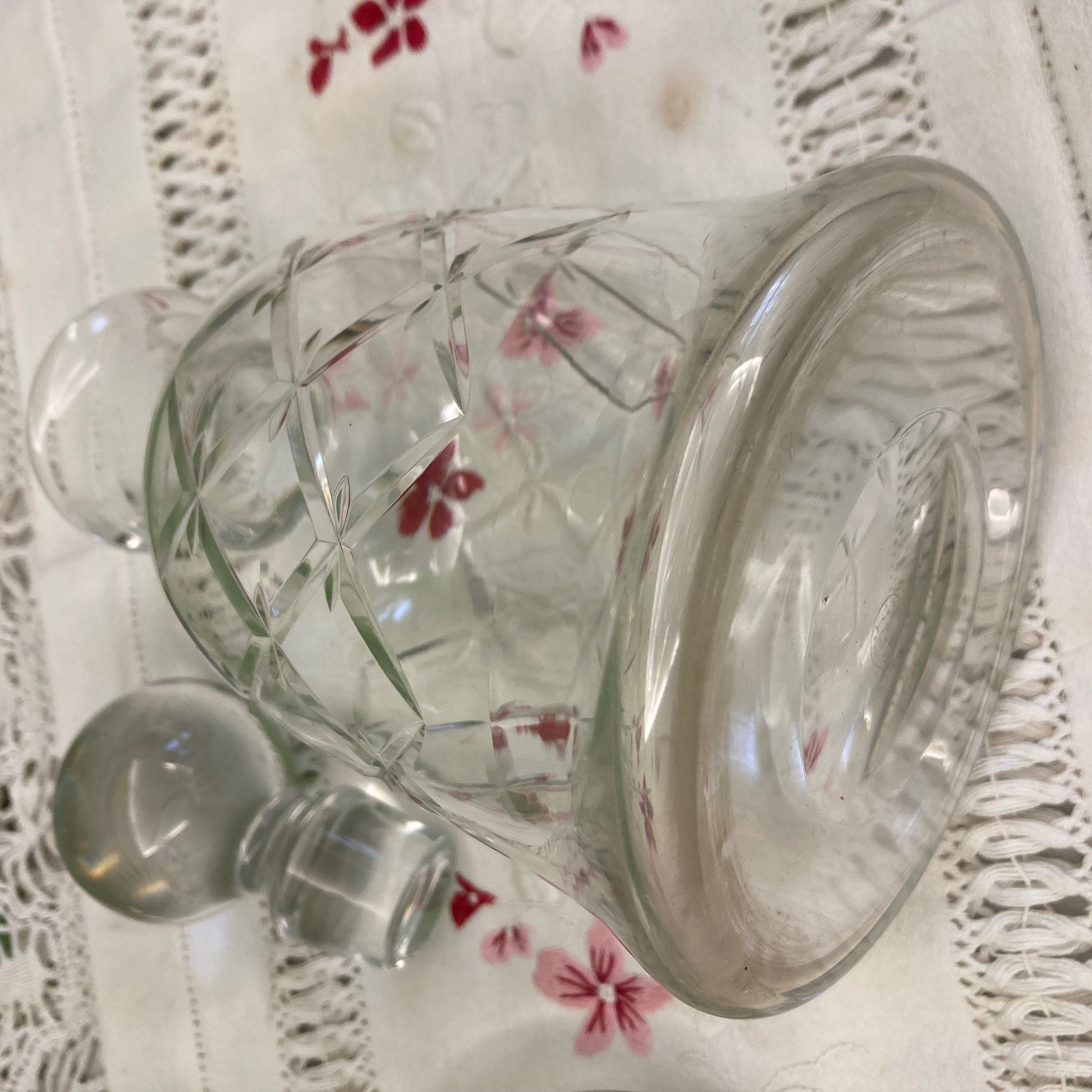 Baccarat belle paire de carafes cristal taillé biseaux croisés | décanteur