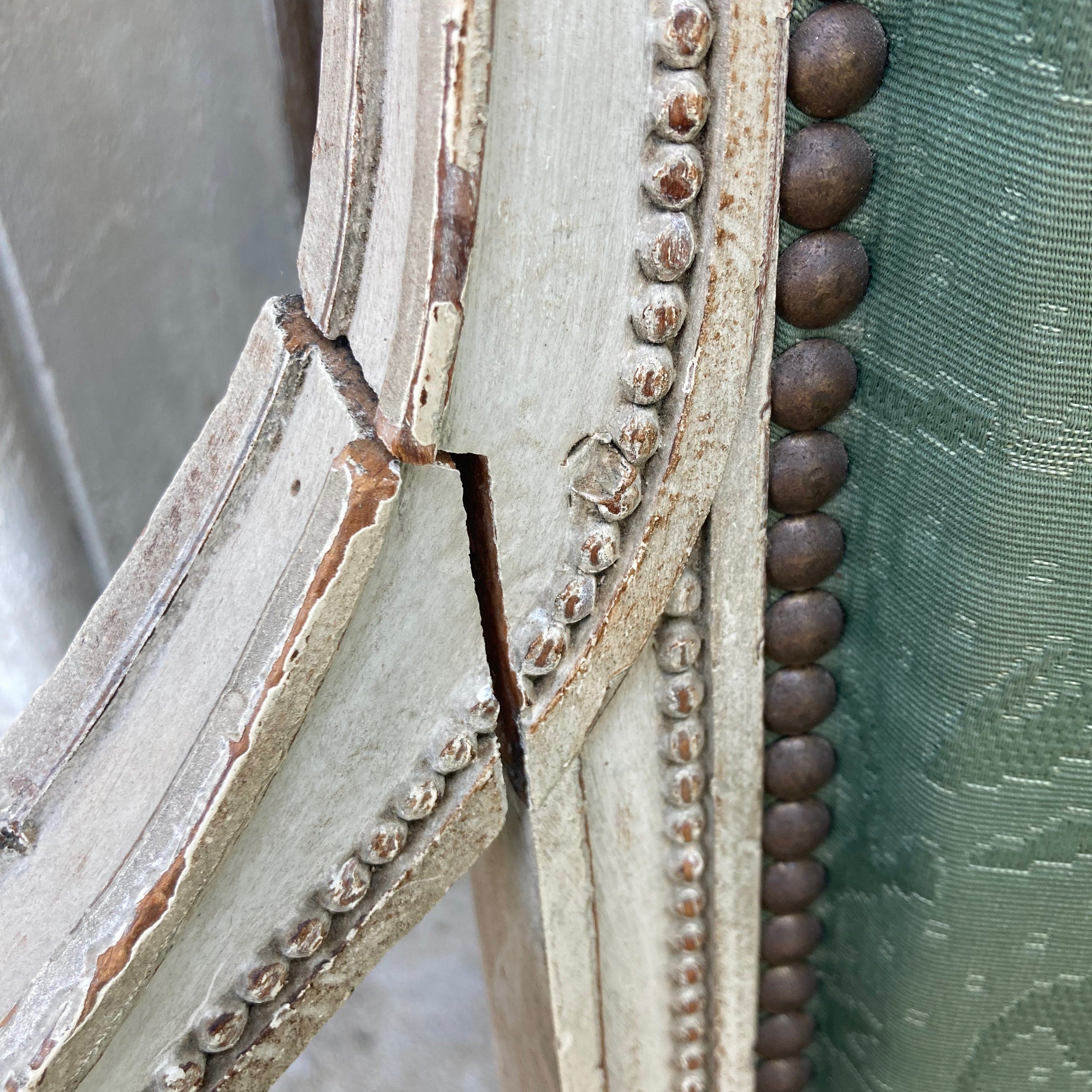 Paire de fauteuils en bois laqué d' époque Directoire