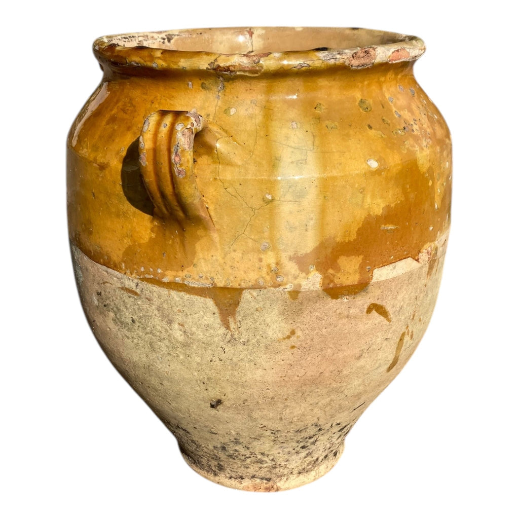 Pot jaune en terre cuite émaillée